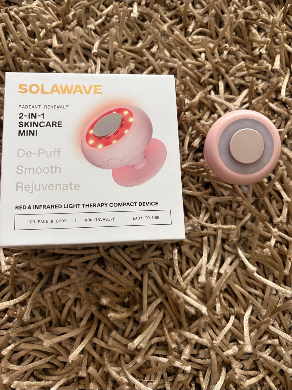 NEW Solawave 2-in-1 Skincare Mini - Pink Red & Infrared Light Therapy